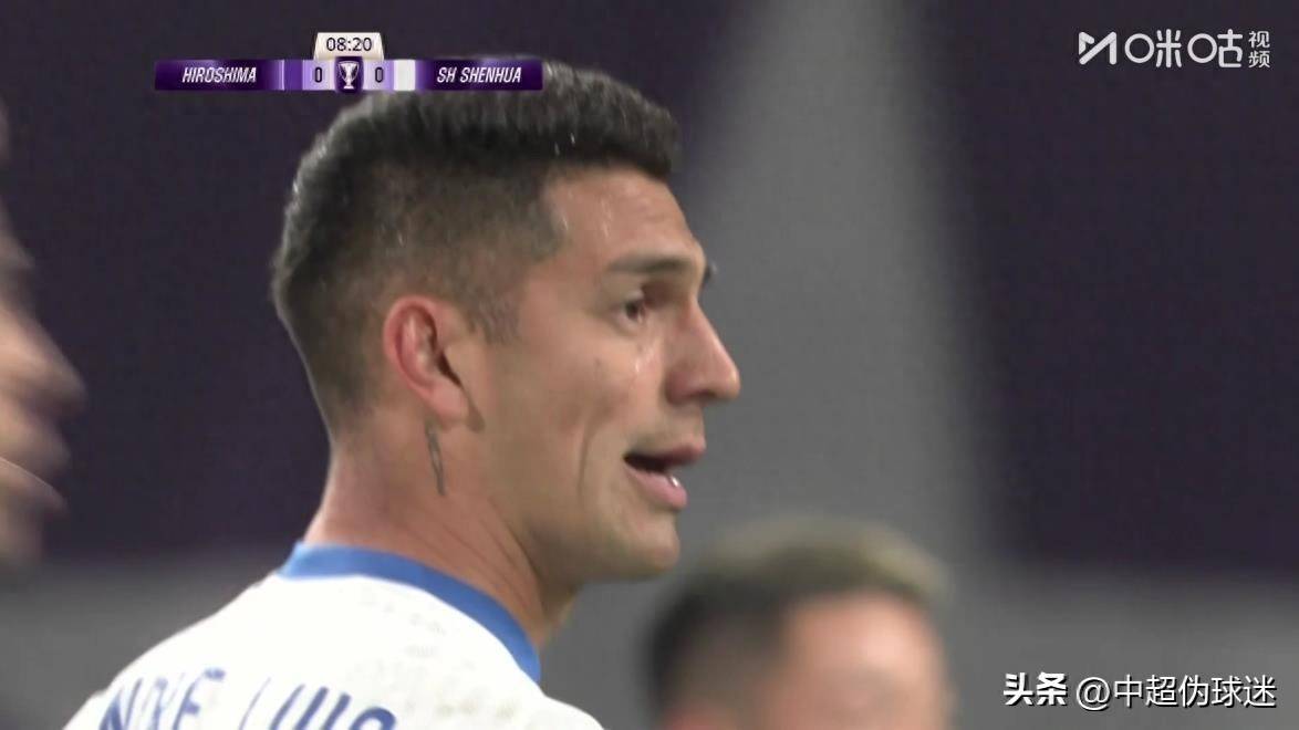 包含布莱顿围绕亚冠复出首秀亚特兰大围绕中超防线松动，今夜新疆广汇刷新队史纪录都惊呆了的词条